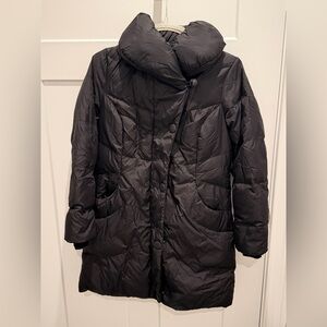 Larry Levine Women's black Puffer Jacket size L